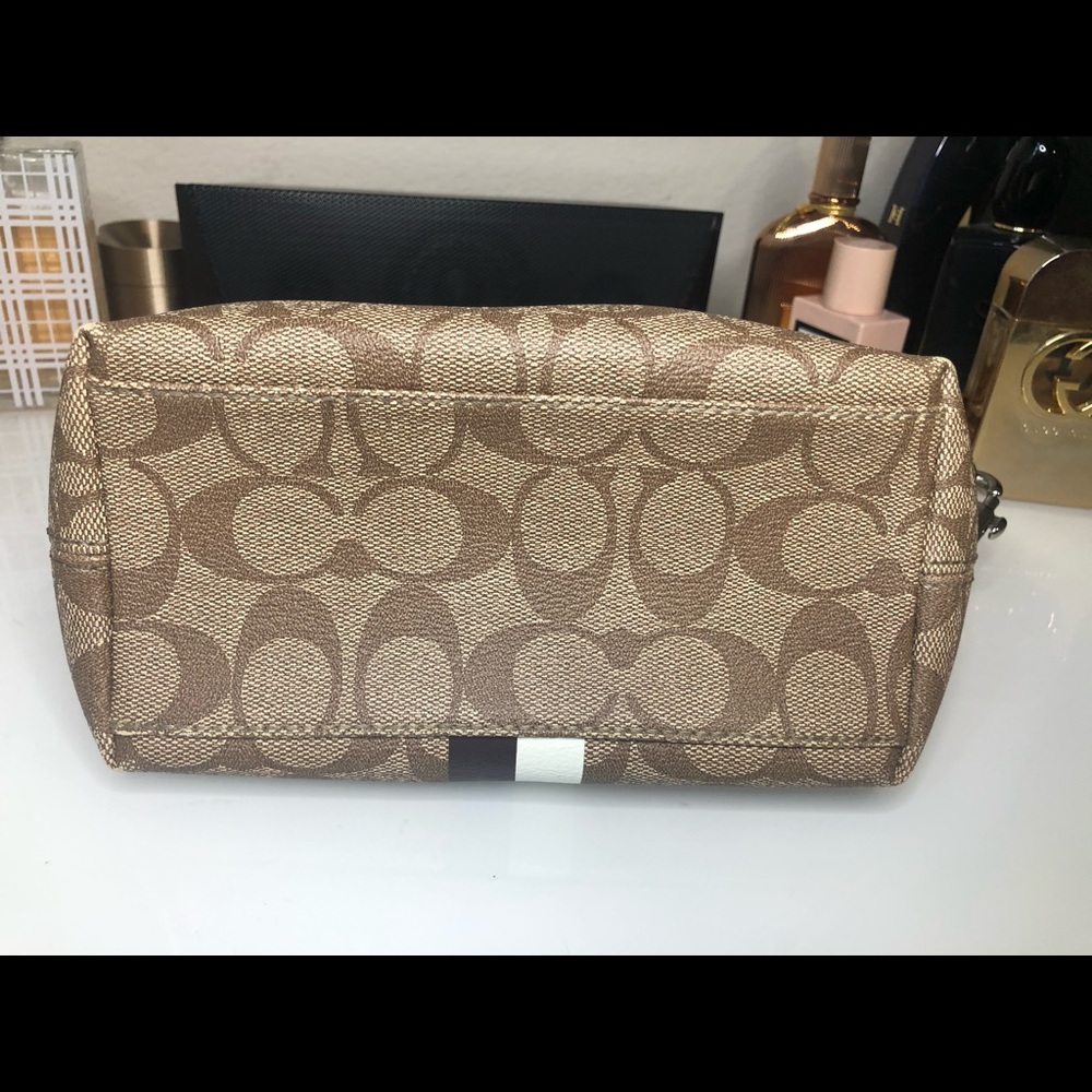 Coach Mini Bag - Picture 5 of 6